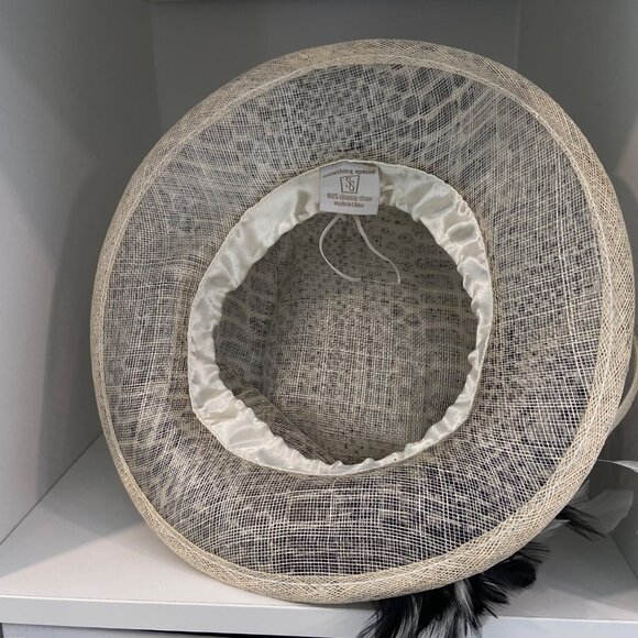 Animal Print Wide Brim Hat Black & cream/White Feather By Something Special - Picture 11 of 16